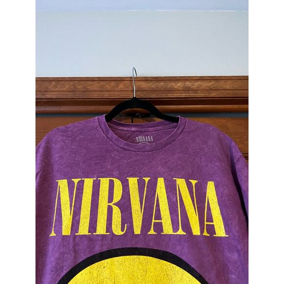NWOT Nirvana Women's FLAW Inverse Smiley Face T-Shirt Short Sleeve Purple Size L - Picture 3 of 7